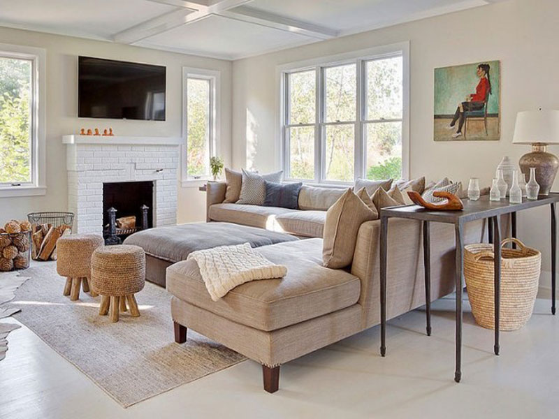 Contemporary and bright living room design by Homzelite